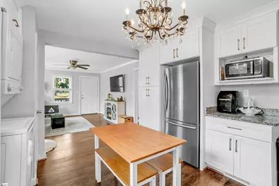 613 E Florida Avenue, Clinton, SC 29325 - Photo 9