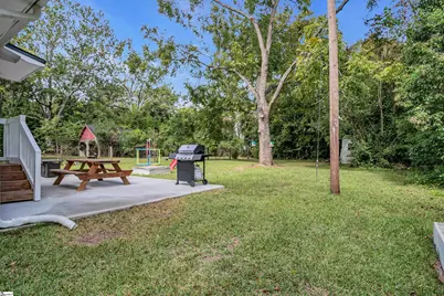 613 E Florida Avenue, Clinton, SC 29325 - Photo 15