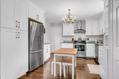 613 E Florida Avenue, Clinton, SC 29325 - Photo 7