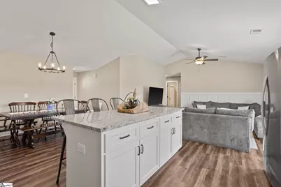 6197 Georgia Road, Gray Court, SC 29645 - Photo 11