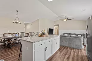 6197 Georgia Rd, Gray Court, SC 29645 - Photo 11