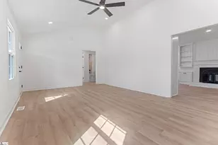 102 Artillery Rd, Taylors, SC 29687 - Photo 9