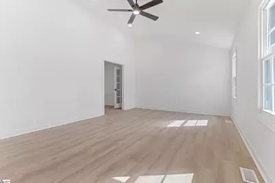 102 Artillery Road, Taylors, SC 29687 - Photo 7