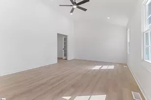 102 Artillery Rd, Taylors, SC 29687 - Photo 7