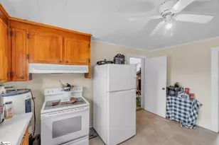 2301 Sj Workman Hwy, Woodruff, SC 29388 - Photo 17