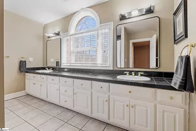 25 Club Forest Lane, Greenville, SC 29605 - Photo 35