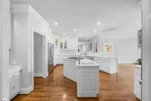 25 Club Forest Ln, Greenville, SC 29605 - Photo 15