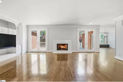 25 Club Forest Lane, Greenville, SC 29605 - Photo 5