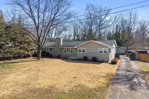 107 S Dale Dr, Easley, SC 29642 - Photo 3