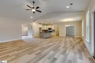 320 Jones Kelley Rd, Travelers Rest, SC 29690 - Photo 21