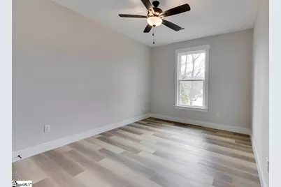 320 Jones Kelley Road, Travelers Rest, SC 29690 - Photo 9