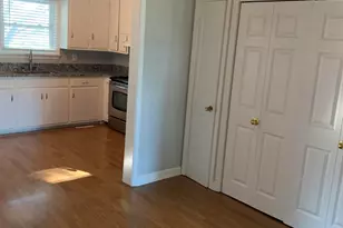 6B Crescent Ridge Dr, Greenville, SC 29615 - Photo 3