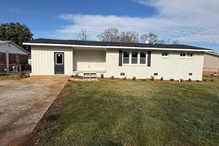 23 Gardenia Dr, Greenville, SC 29617 - Photo 1