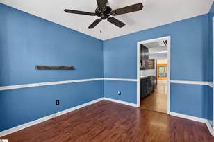 1018 Havelock Dr, Taylors, SC 29687 - Photo 9