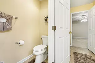 139 Forest Lake Dr, Simpsonville, SC 29681 - Photo 13