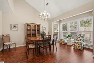 139 Forest Lake Dr, Simpsonville, SC 29681 - Photo 7