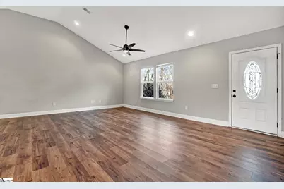 7 W 2nd Street, Williamston, SC 29697 - Photo 11