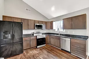 7 W 2nd St, Williamston, SC 29697 - Photo 5