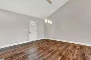 7 W 2nd St, Williamston, SC 29697 - Photo 13