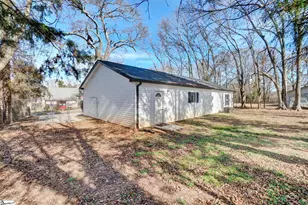 7 W 2nd St, Williamston, SC 29697 - Photo 33