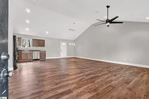 7 W 2nd St, Williamston, SC 29697 - Photo 9