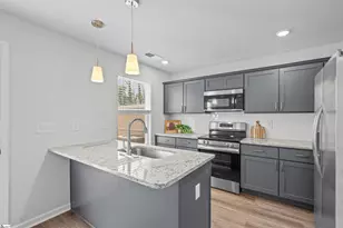 668 Blossom Run, Spartanburg, SC 29307 - Photo 5