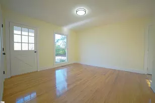 218 Thomas Heights Cir, Seneca, SC 29678 - Photo 9