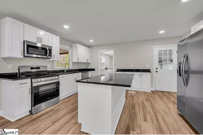 11 Confederate Circle, Taylors, SC 29687 - Photo 9