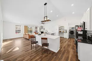 121 Confederate Ln, Greer, SC 29651 - Photo 17