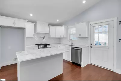 540 Perry Avenue, Greenville, SC 29611 - Photo 17