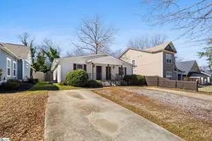 907 Hampton Ave, Greenville, SC 29601 - Photo 5