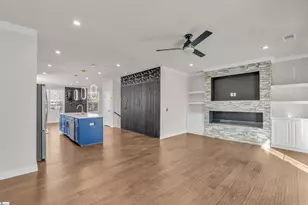 2 Tytan Ct, Greenville, SC 29609 - Photo 5