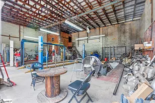 510 Anderson Dr, Laurens, SC 29360 - Photo 3