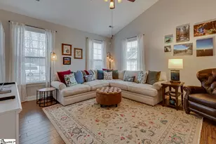 122 Hidden Springs Ln, Taylors, SC 29687 - Photo 9