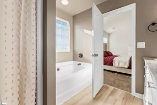 200 Odie Dr, Simpsonville, SC 29681 - Photo 21