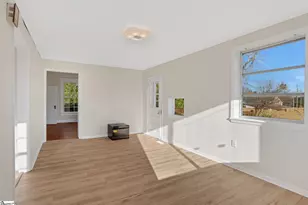 307 Dukes Ave, Greenwood, SC 29646 - Photo 17