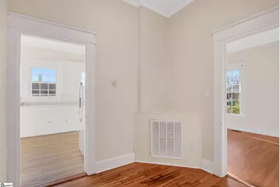 307 Dukes Avenue, Greenwood, SC 29646 - Photo 11