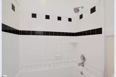 307 Dukes Avenue, Greenwood, SC 29646 - Photo 23