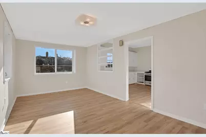 307 Dukes Avenue, Greenwood, SC 29646 - Photo 19