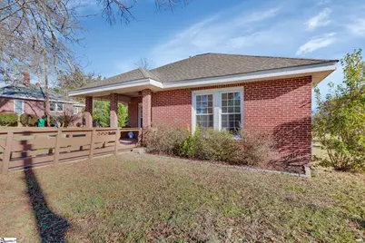 307 Dukes Avenue, Greenwood, SC 29646 - Photo 3