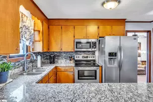 512 Mega Dr, Duncan, SC 29334 - Photo 11