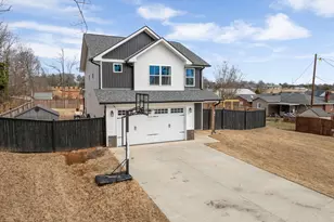 613A Old Rutherford Rd, Taylors, SC 29687 - Photo 3