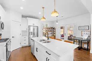 613A Old Rutherford Rd, Taylors, SC 29687 - Photo 11