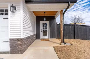 613A Old Rutherford Rd, Taylors, SC 29687 - Photo 5