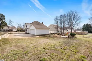 807 Fairview Rd, Greer, SC 29651 - Photo 33