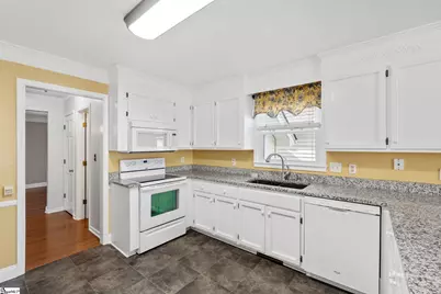 807 Fairview Road, Greer, SC 29651 - Photo 23