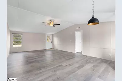 335 Groce Meadow Road, Taylors, SC 29687 - Photo 9