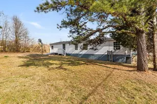 335 Groce Meadow Rd, Taylors, SC 29687 - Photo 33