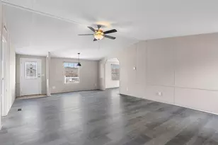 335 Groce Meadow Rd, Taylors, SC 29687 - Photo 11