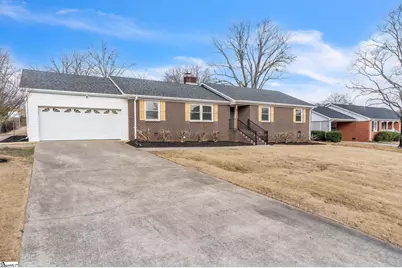 9 Melbourne Lane, Greenville, SC 29615 - Photo 1